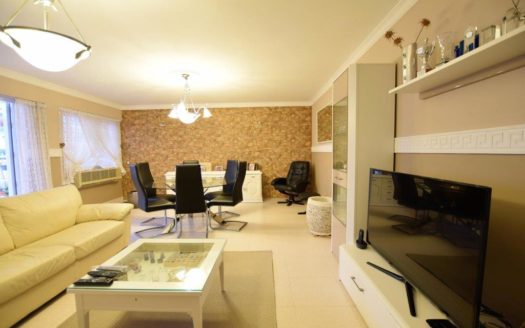 Haus H-125/SR